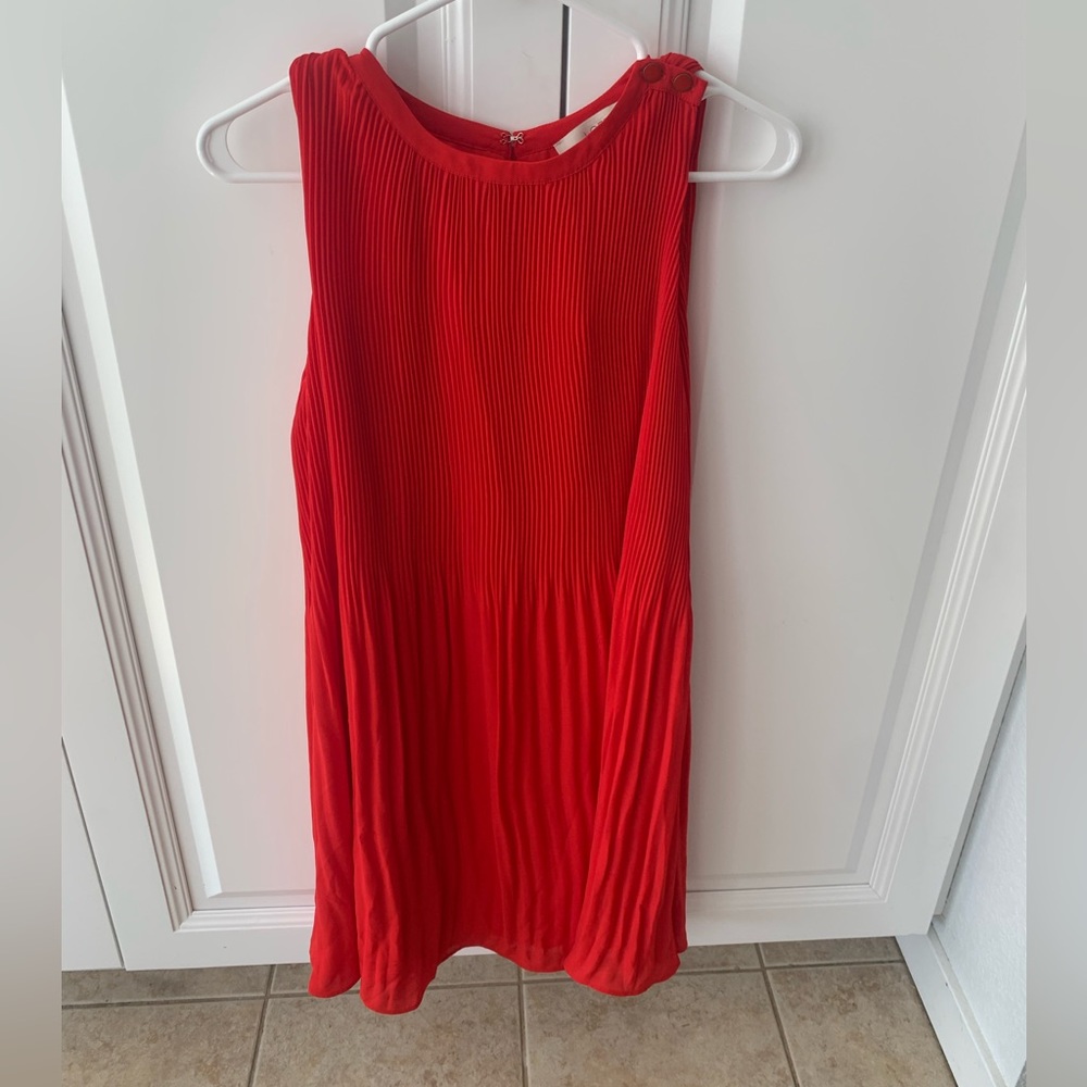 Loft. Red pleated sleeveless dress. Short. NWT.